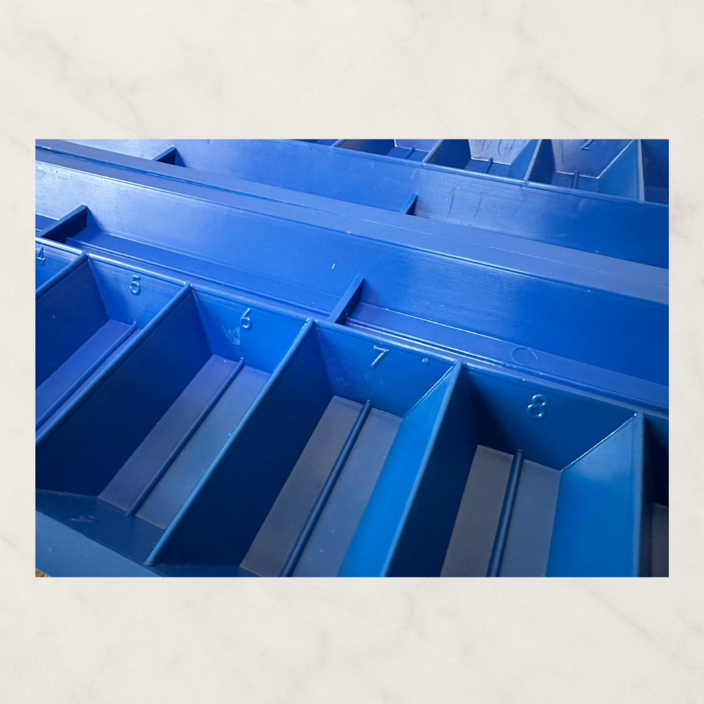 Dokuz Korgool (Dokuz Kumalak) Plastik Oyun Takımı Uluslararası Standartlarda, Dayanıklı ve Eğitim İçin İdeal