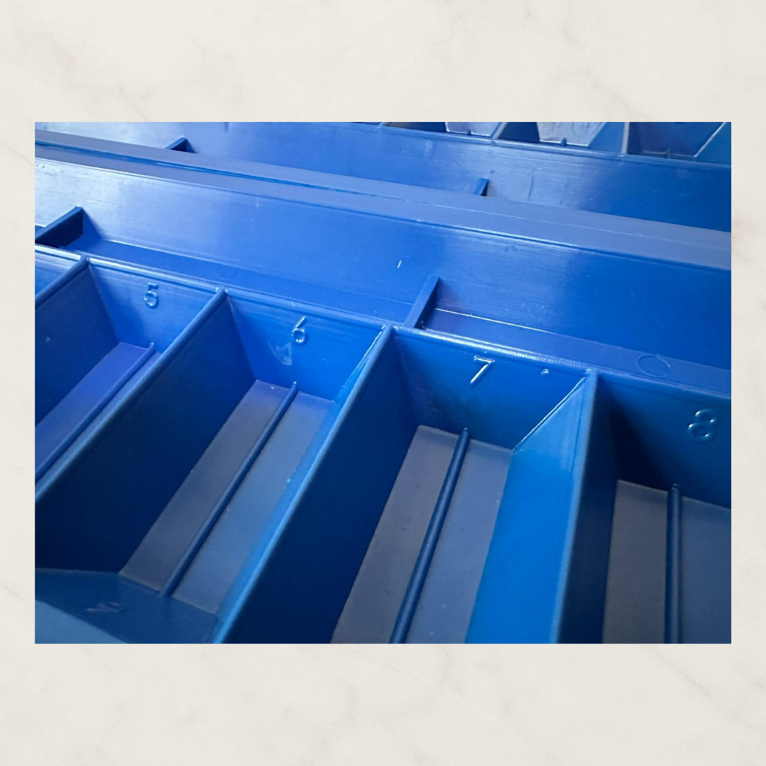 Dokuz Korgool (Dokuz Kumalak) Plastik Oyun Takımı Uluslararası Standartlarda, Dayanıklı ve Eğitim İçin İdeal